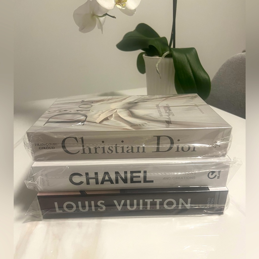 Designer Table Books